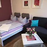 In Schlossnaehe 什未林